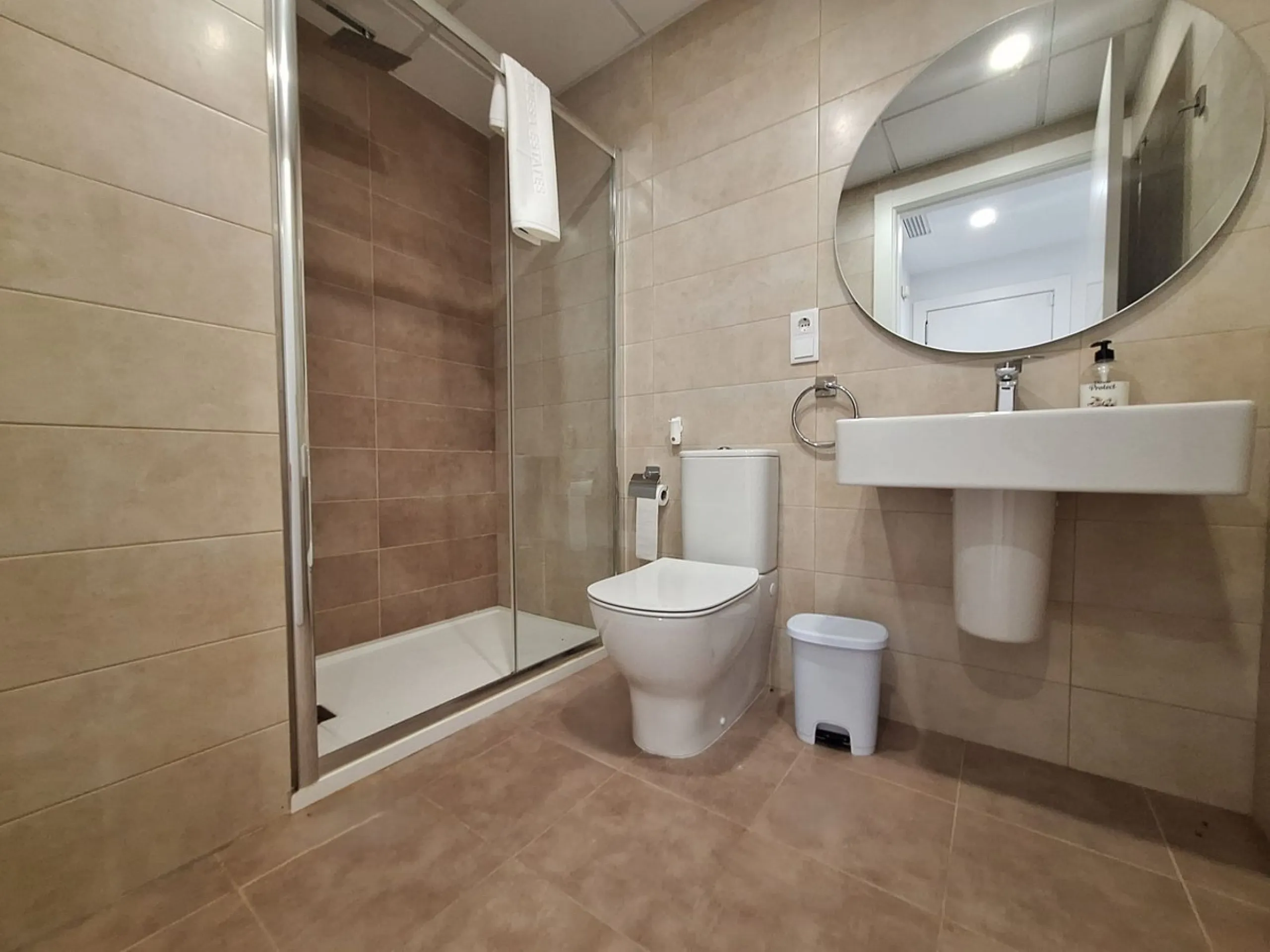 Modern Apartment with Sea Views and Private Terrace – La Paloma Manilva, Costa del Sol