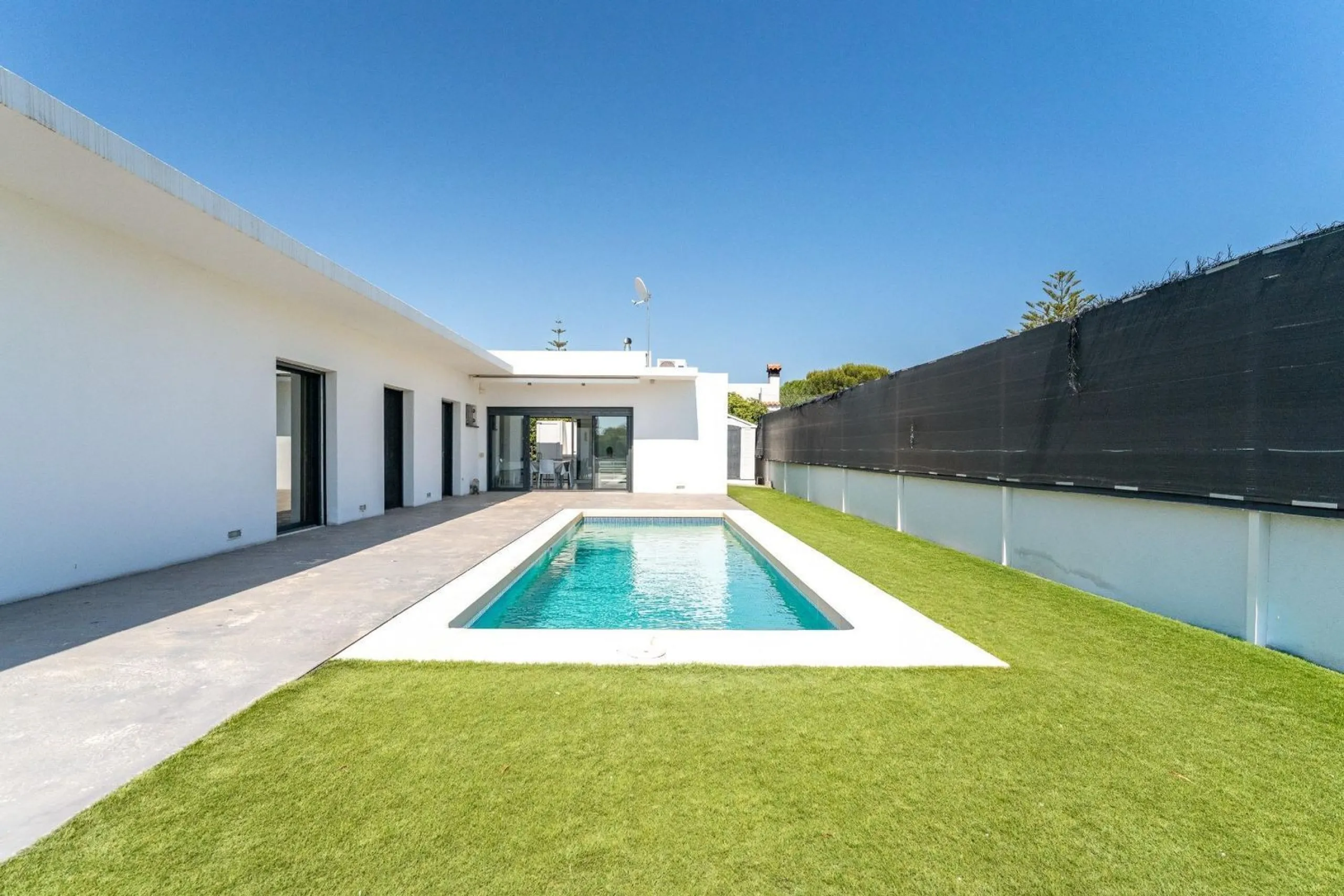 Moderna villa con piscina privada cerca del mar en Creixell, Costa Dorada