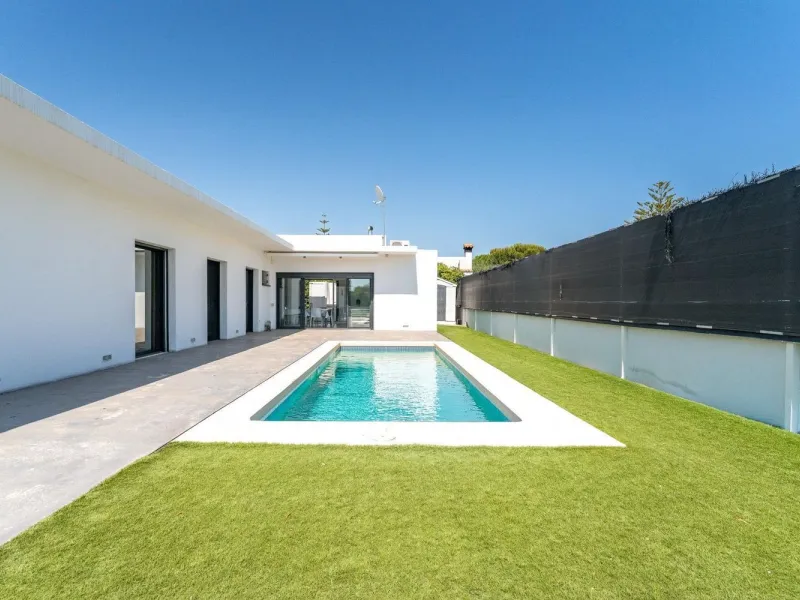 Moderna villa con piscina privada cerca del mar en Creixell, Costa Dorada