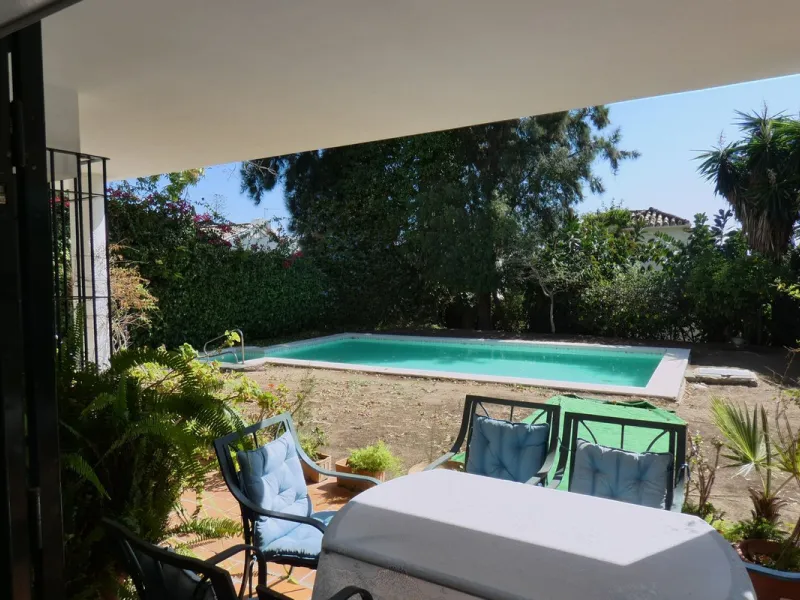 Charming villa with great potential in Urb. El Mirador, Marbella