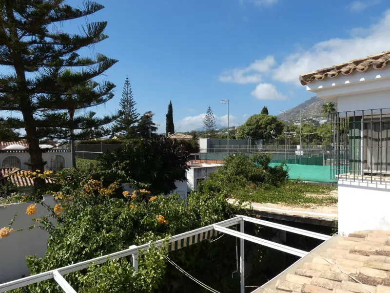 Charming villa with great potential in Urb. El Mirador, Marbella