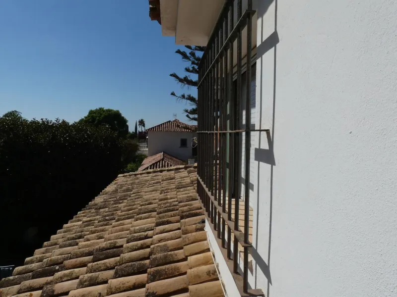 Charming villa with great potential in Urb. El Mirador, Marbella