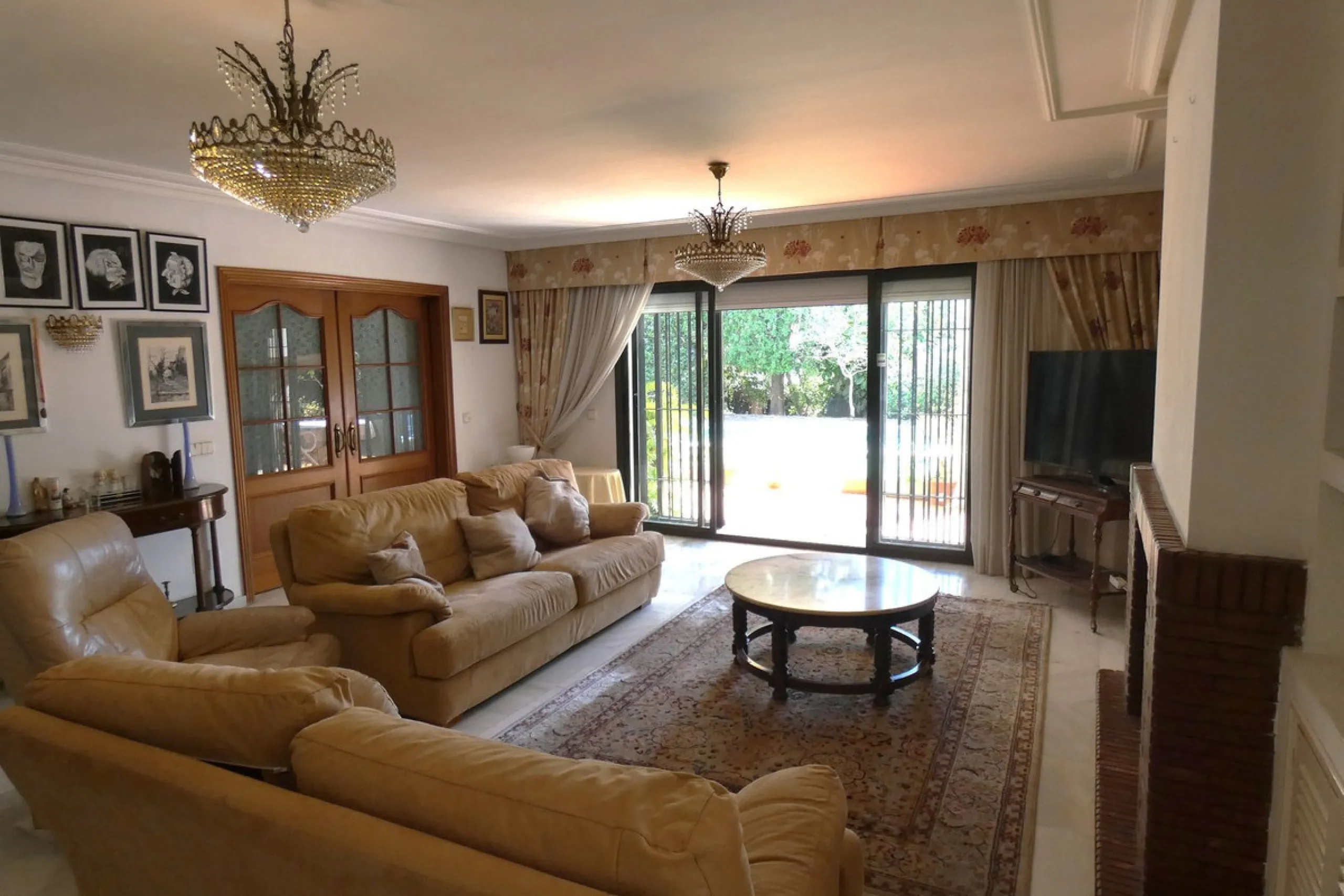 Charming villa with great potential in Urb. El Mirador, Marbella