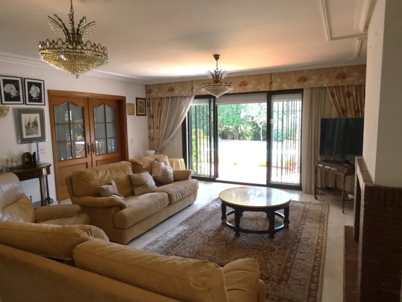 Charming villa with great potential in Urb. El Mirador, Marbella