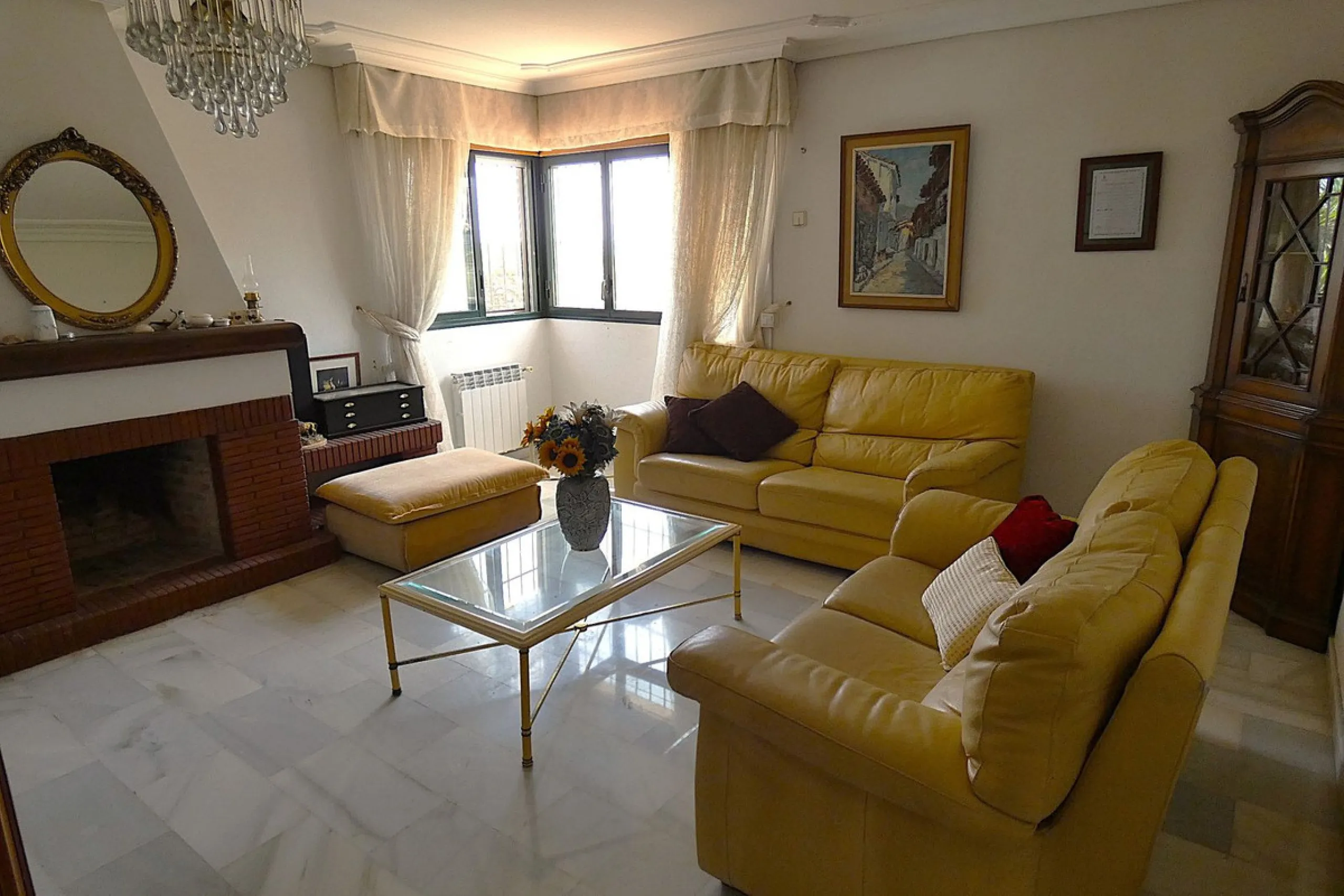 Charming villa with great potential in Urb. El Mirador, Marbella