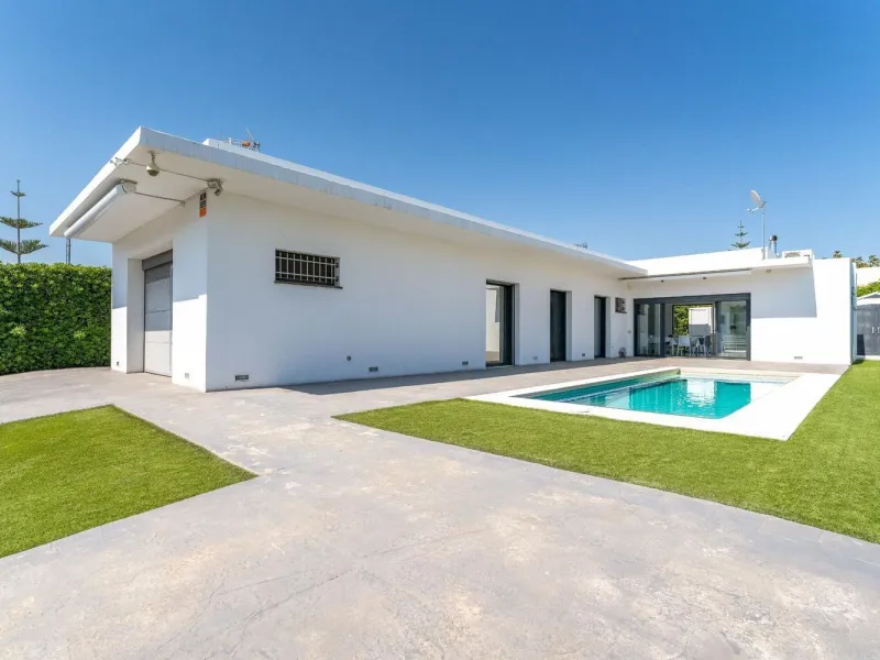 Moderna villa con piscina privada cerca del mar en Creixell, Costa Dorada