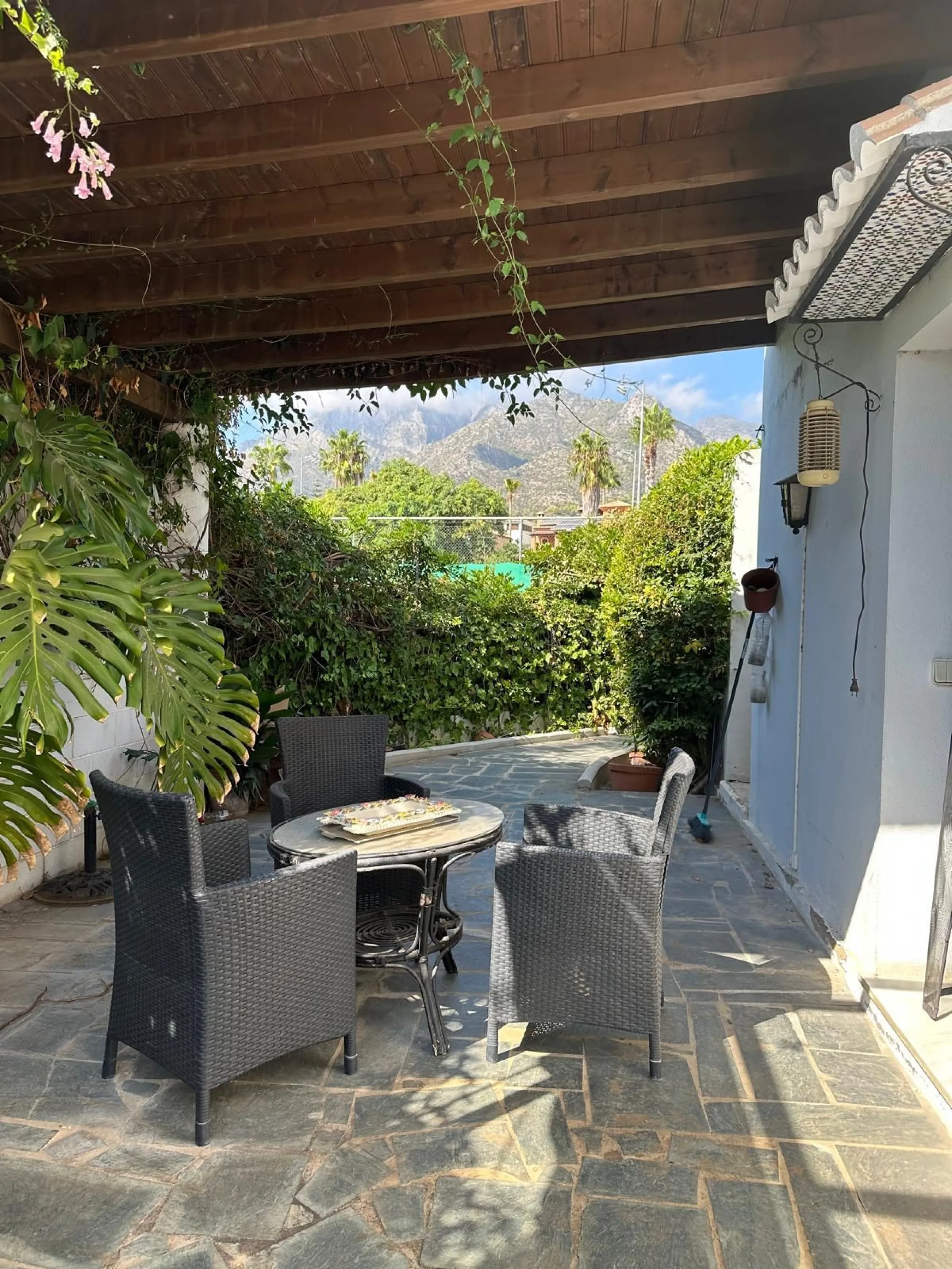 Charming villa with great potential in Urb. El Mirador, Marbella