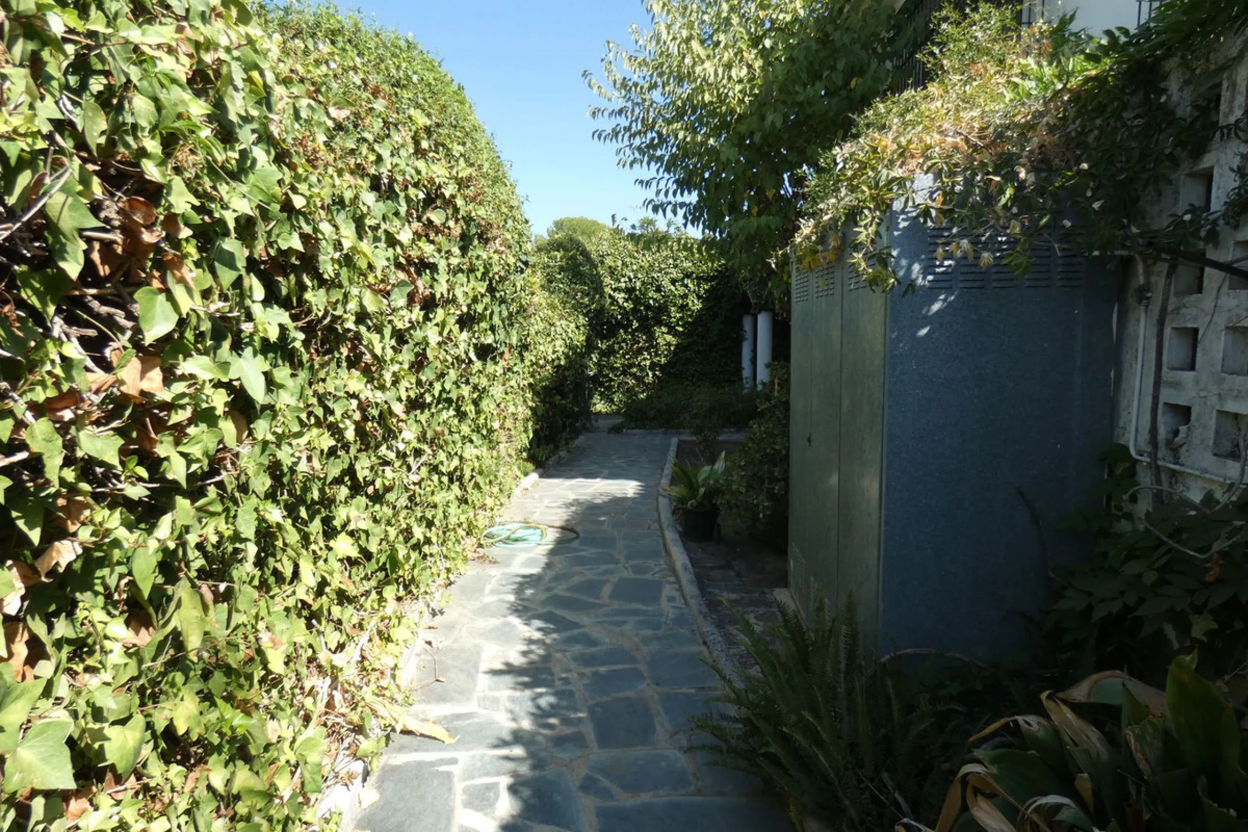 Charming villa with great potential in Urb. El Mirador, Marbella