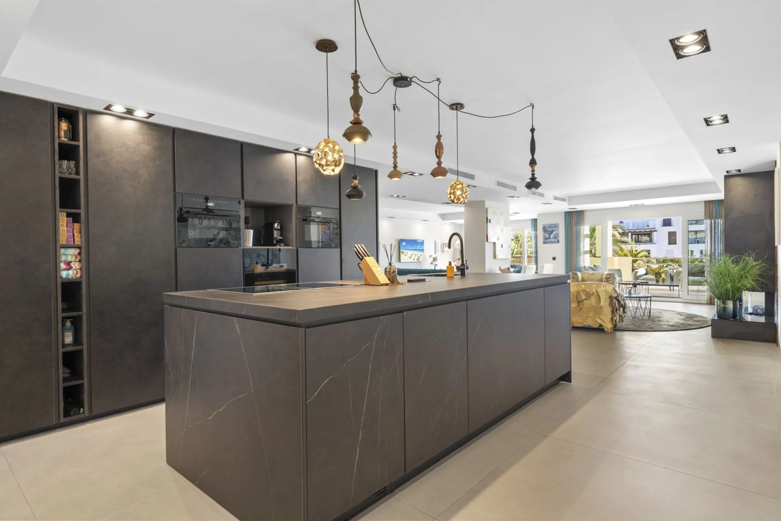 Luxury 4-Bedroom Beachfront Apartment for Sale in Playas del Duque, Puerto Banús, Marbella
