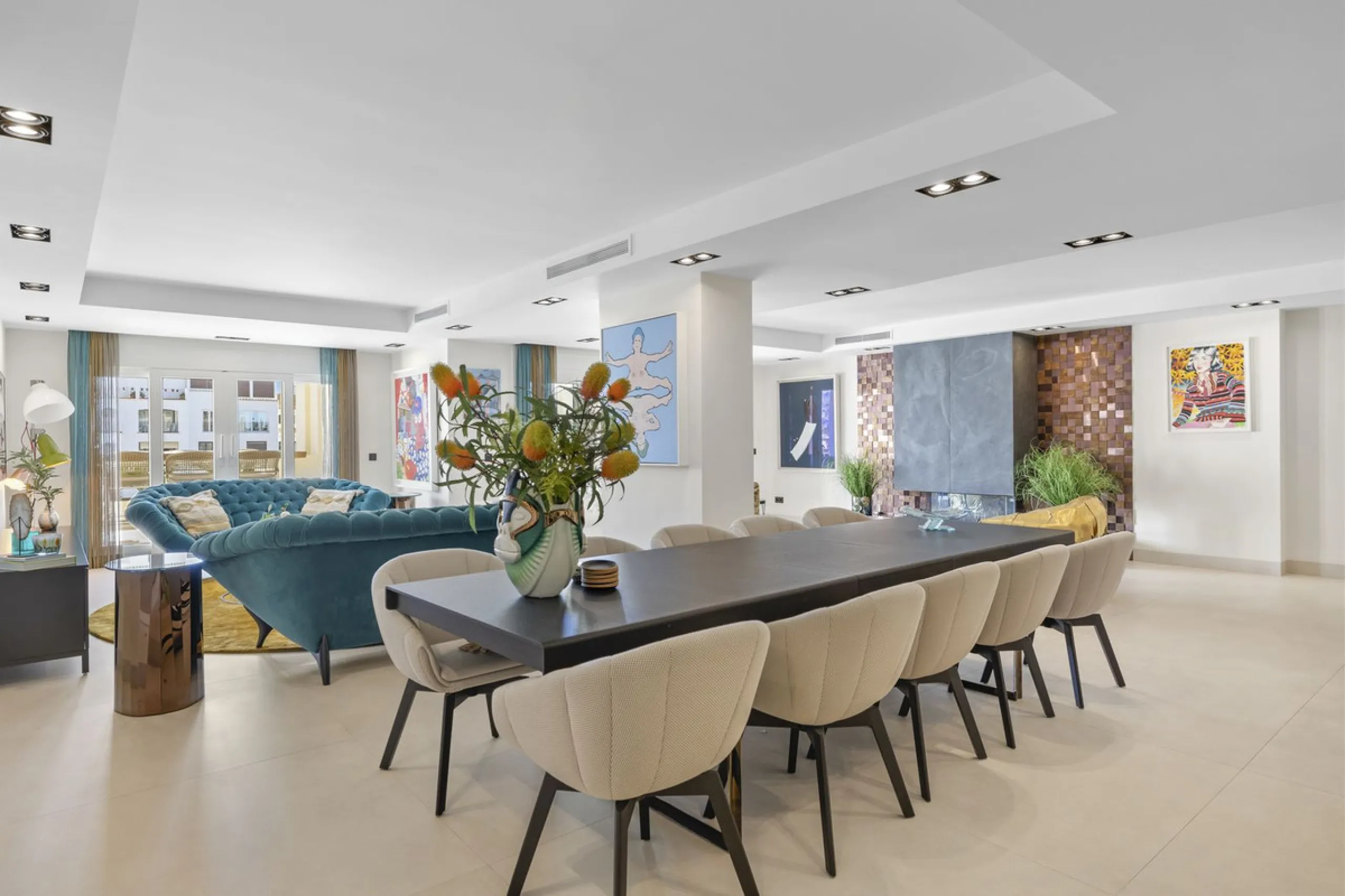 Luxury 4-Bedroom Beachfront Apartment for Sale in Playas del Duque, Puerto Banús, Marbella