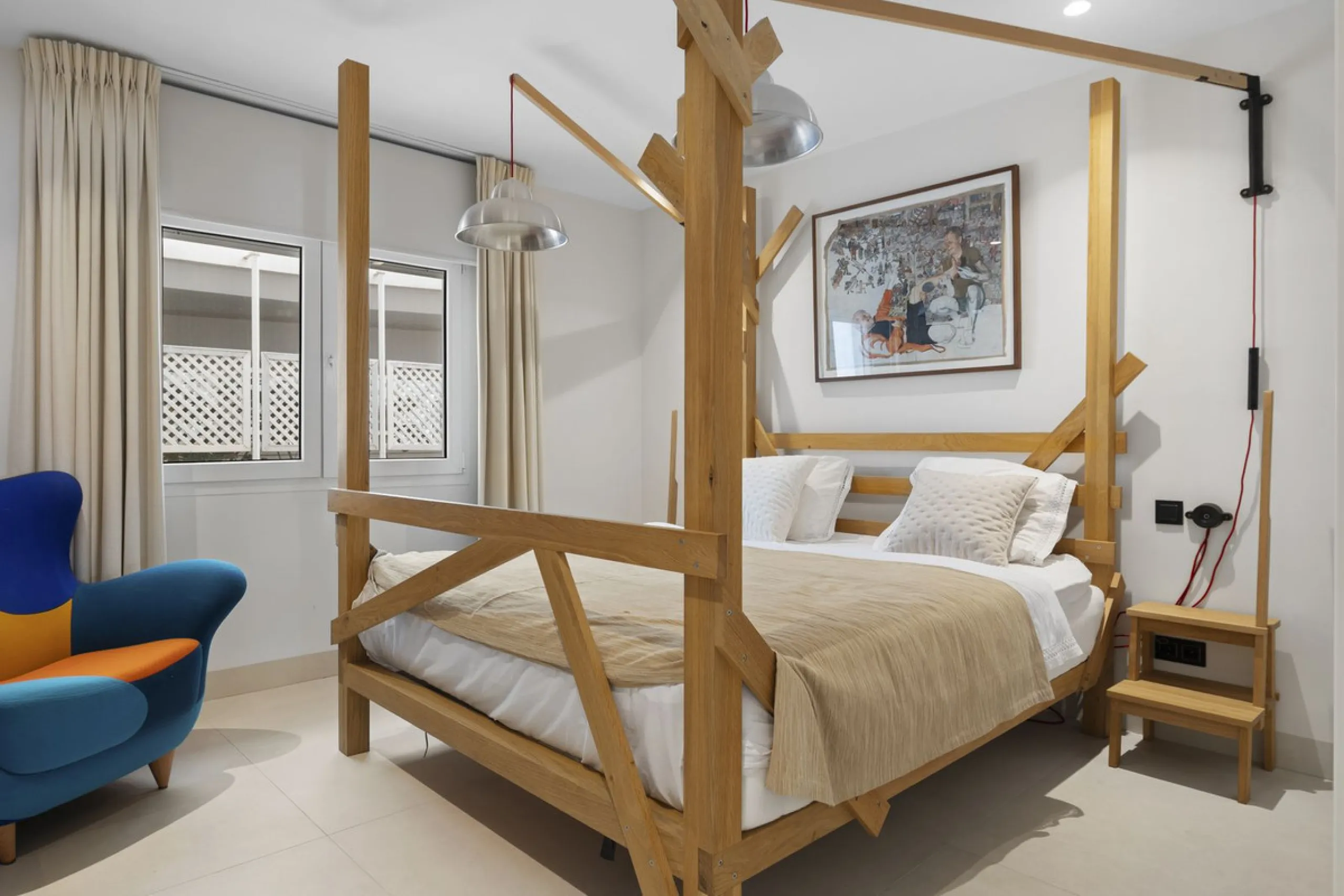Luxury 4-Bedroom Beachfront Apartment for Sale in Playas del Duque, Puerto Banús, Marbella