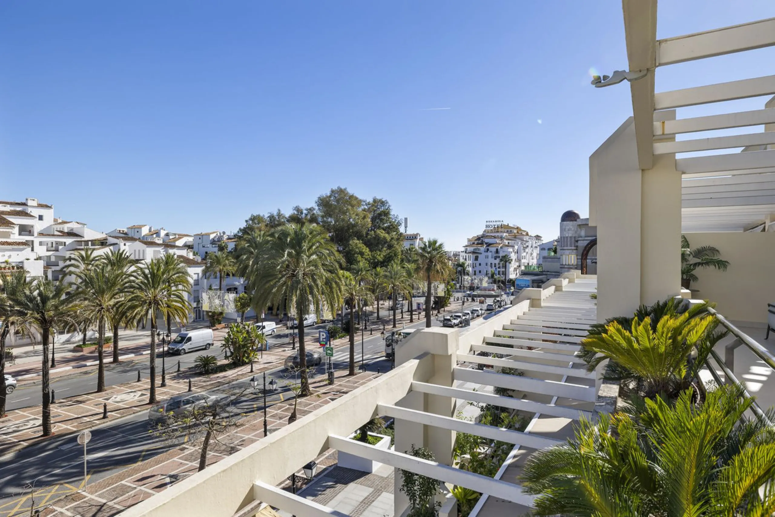 Luxury 4-Bedroom Beachfront Apartment for Sale in Playas del Duque, Puerto Banús, Marbella