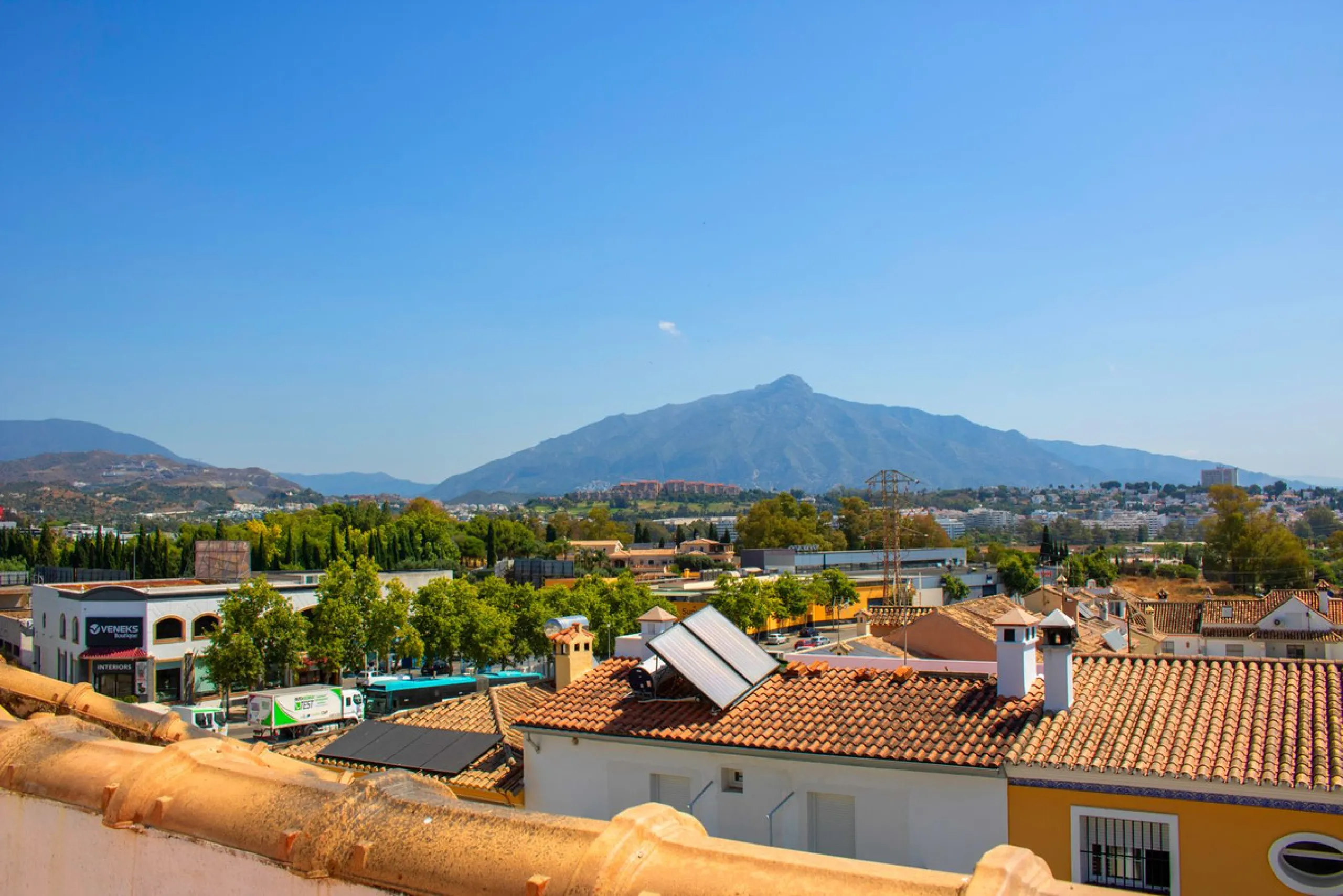 UNIQUE OPPORTUNITY  IN BEST AREA OF SAN PEDRO DE ALCÁNTARA