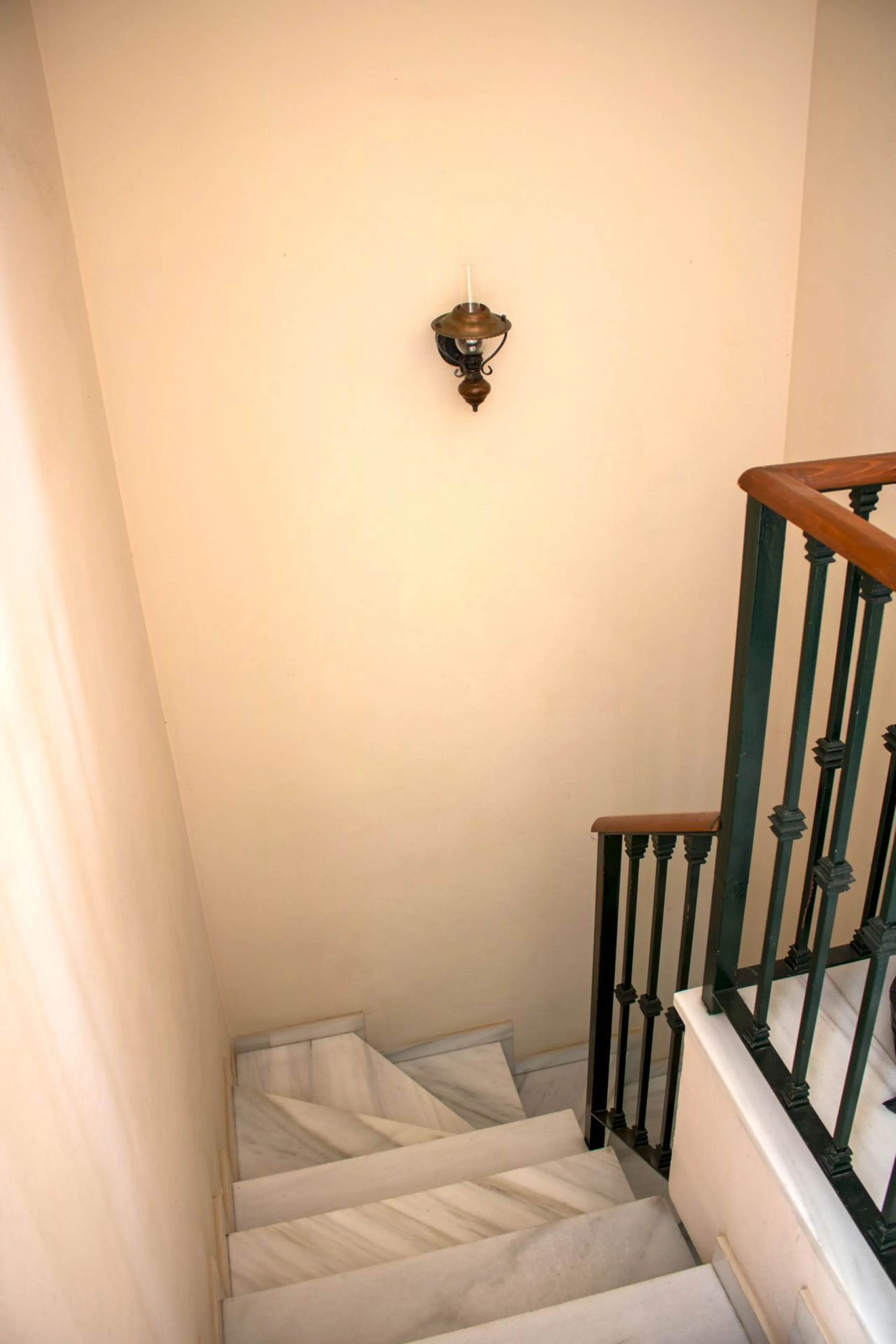 UNIQUE OPPORTUNITY  IN BEST AREA OF SAN PEDRO DE ALCÁNTARA