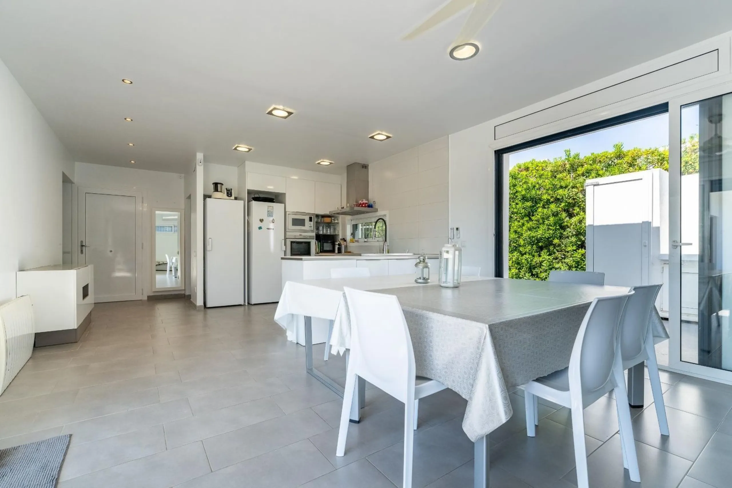 Moderna villa con piscina privada cerca del mar en Creixell, Costa Dorada