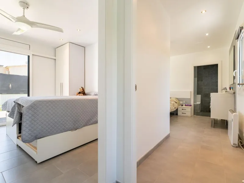 Moderna villa con piscina privada cerca del mar en Creixell, Costa Dorada