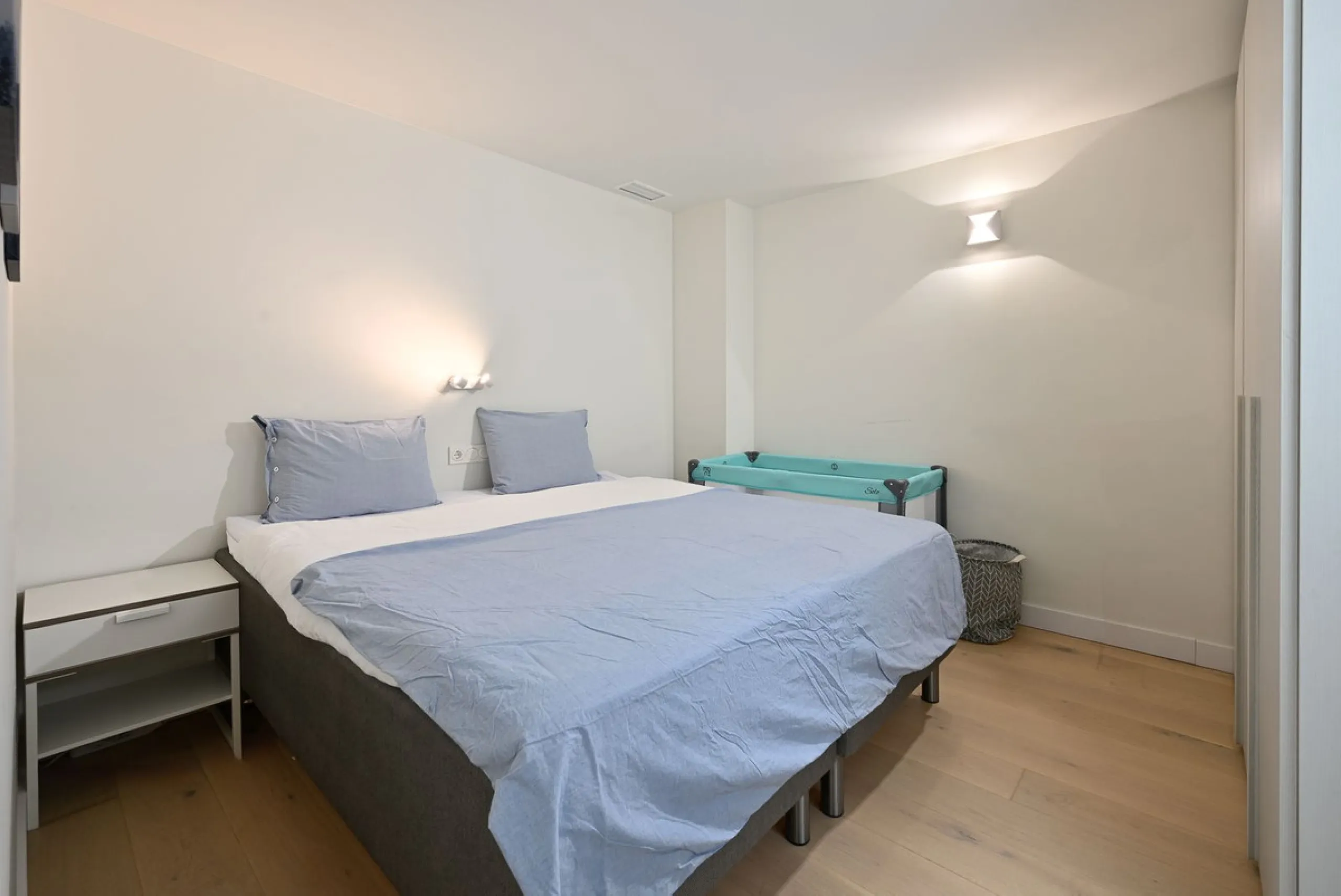 Apartment - Middle Floor Apartment в продаже в Fuengirola, Málaga. В доме 3 спален и 3 ванных комнат. Площадь дома 110 м²