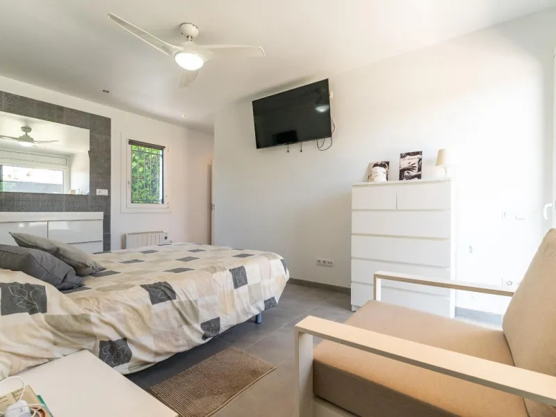 Moderna villa con piscina privada cerca del mar en Creixell, Costa Dorada