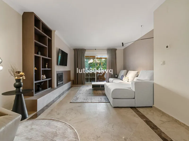 Welcome to Balcon de Puente Romano – a gated community on Marbella's prestigious Golden Mile.