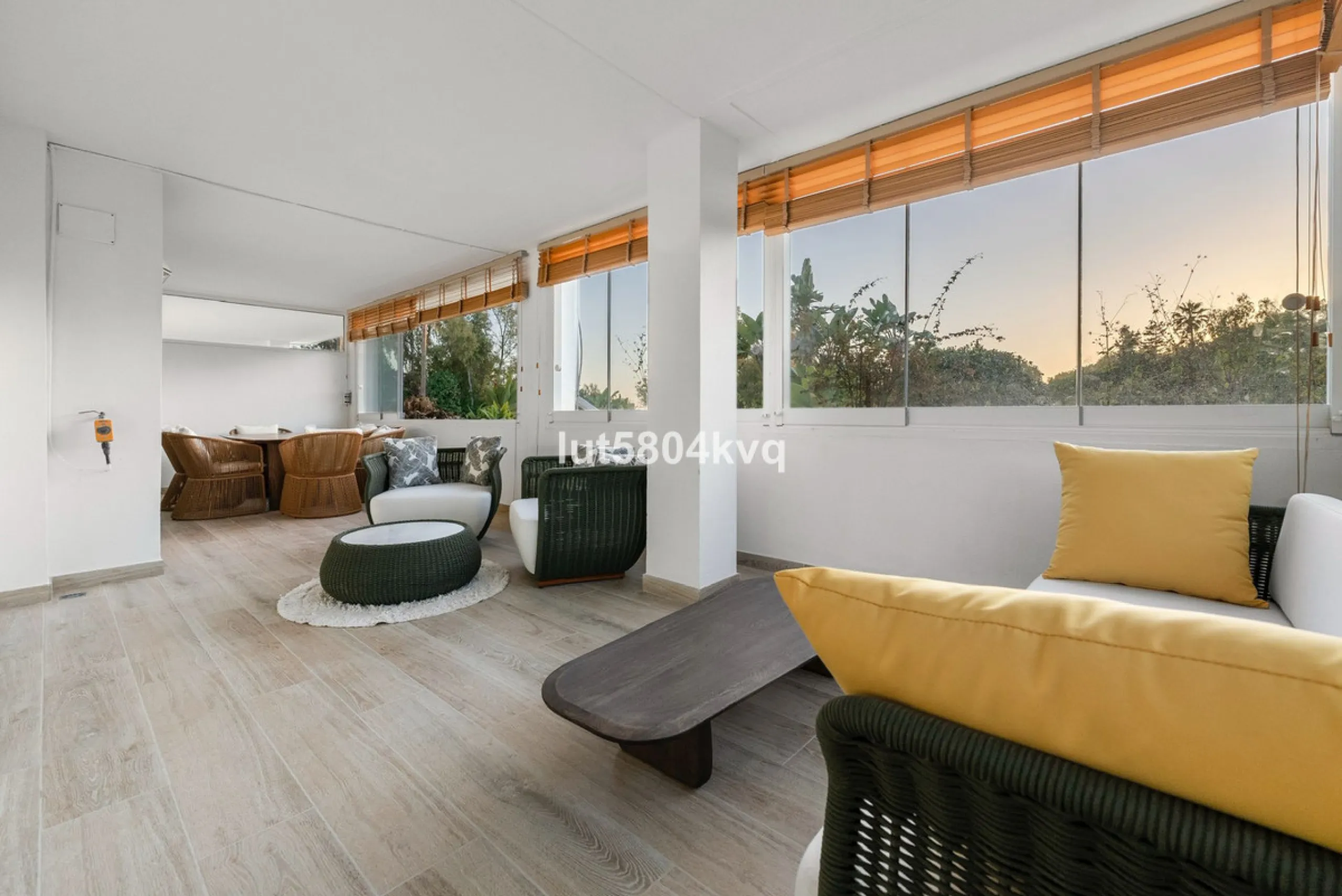 Welcome to Balcon de Puente Romano – a gated community on Marbella's prestigious Golden Mile.