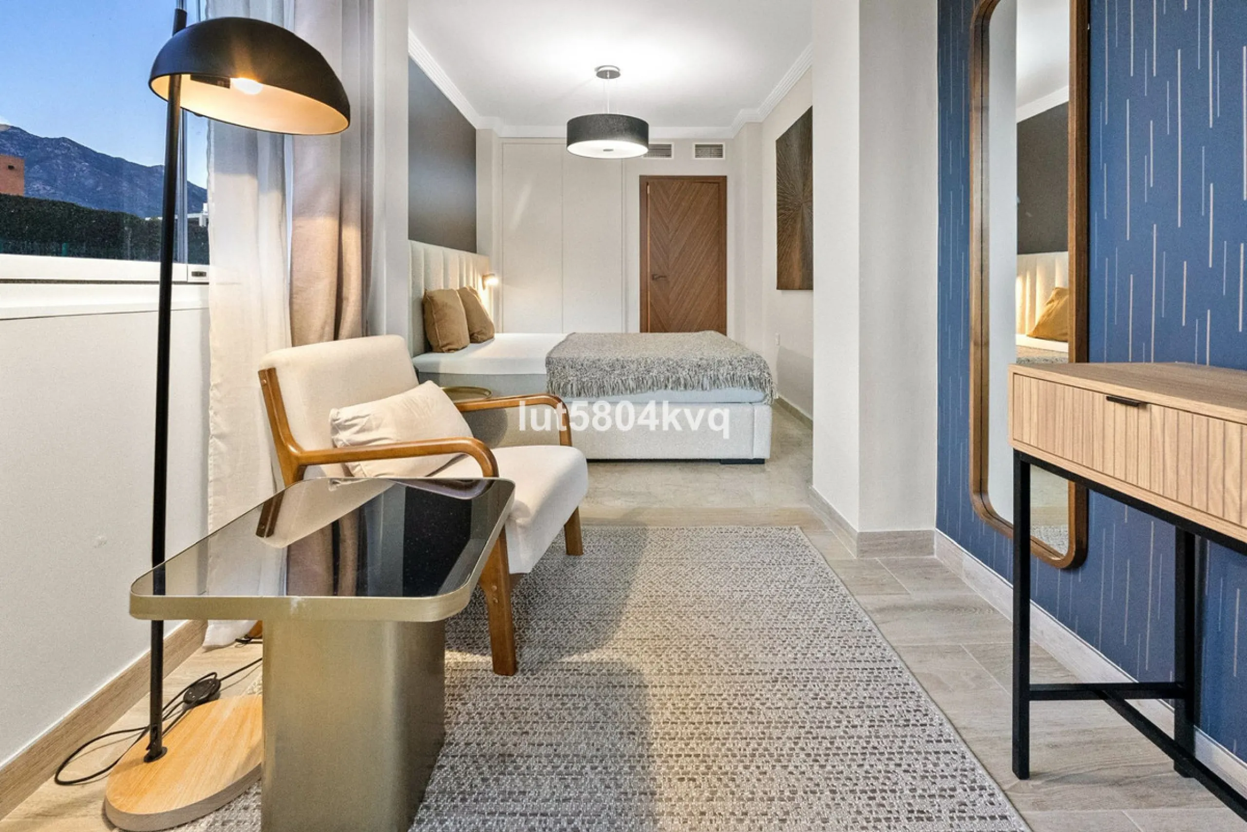 Welcome to Balcon de Puente Romano – a gated community on Marbella's prestigious Golden Mile.