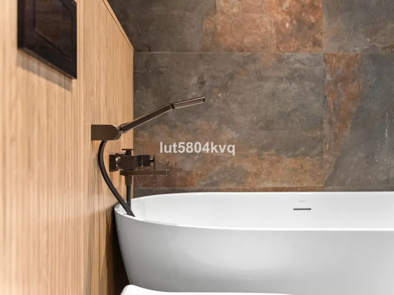 Welcome to Balcon de Puente Romano – a gated community on Marbella's prestigious Golden Mile.