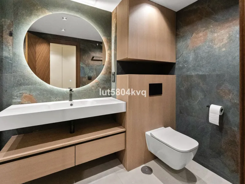 Welcome to Balcon de Puente Romano – a gated community on Marbella's prestigious Golden Mile.