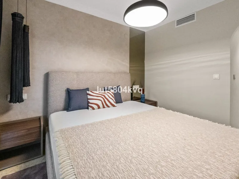 Welcome to Balcon de Puente Romano – a gated community on Marbella's prestigious Golden Mile.