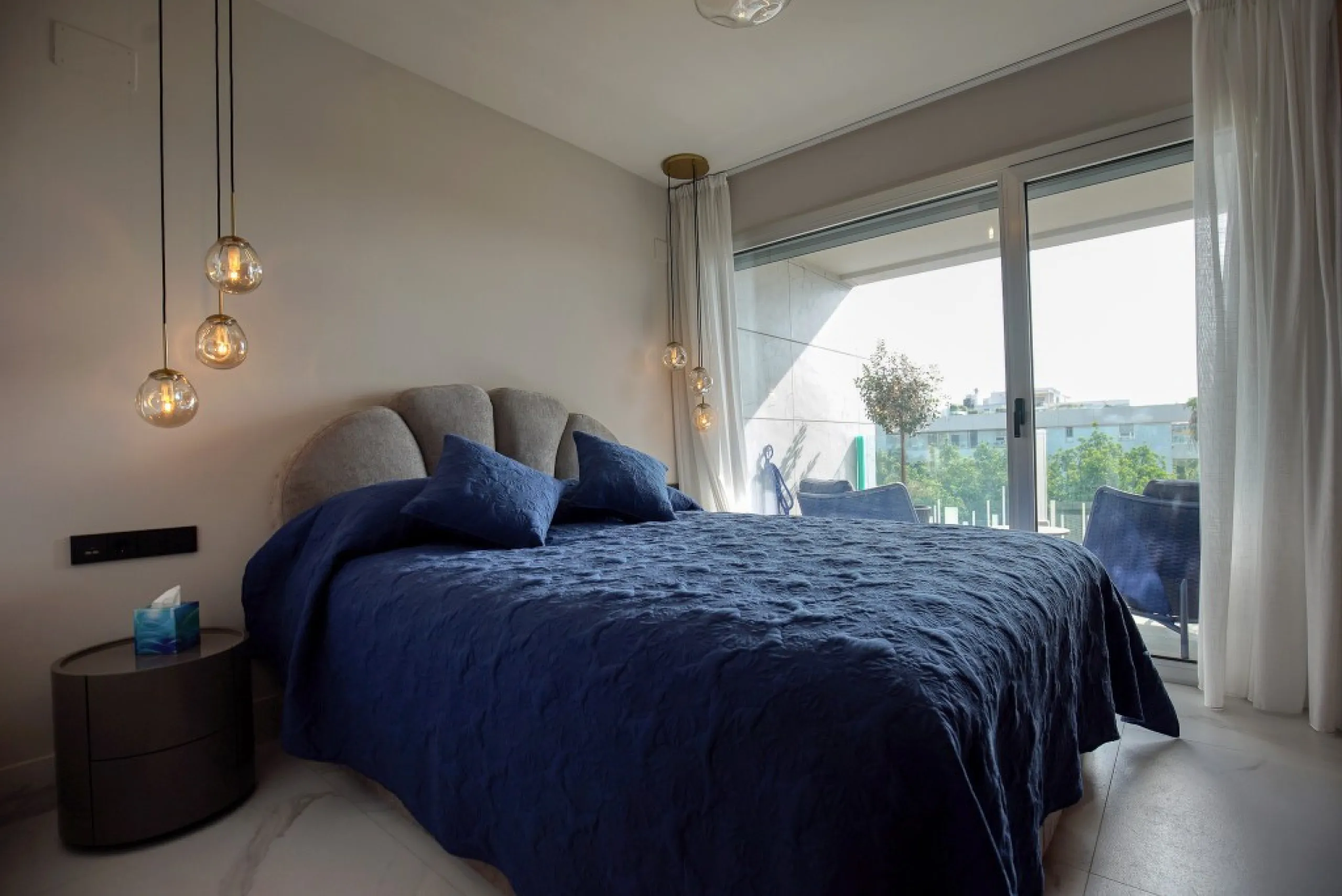 Apartment - Middle Floor Apartment в продаже в Marbella, Málaga. В доме 3 спален и 2 ванных комнат. Площадь дома 103 м²