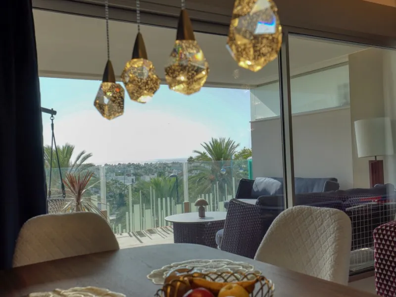 Apartment - Middle Floor Apartment в продаже в Marbella, Málaga. В доме 3 спален и 2 ванных комнат. Площадь дома 103 м²