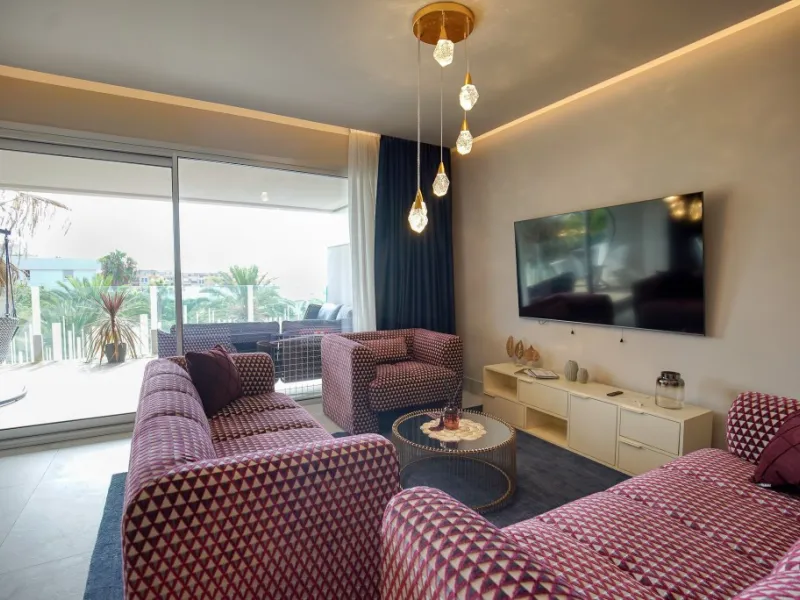 Apartment - Middle Floor Apartment в продаже в Marbella, Málaga. В доме 3 спален и 2 ванных комнат. Площадь дома 103 м²