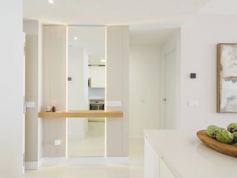 This spectacular brand new penthouse, located in one of the best areas of the exclusive El Higuerón.