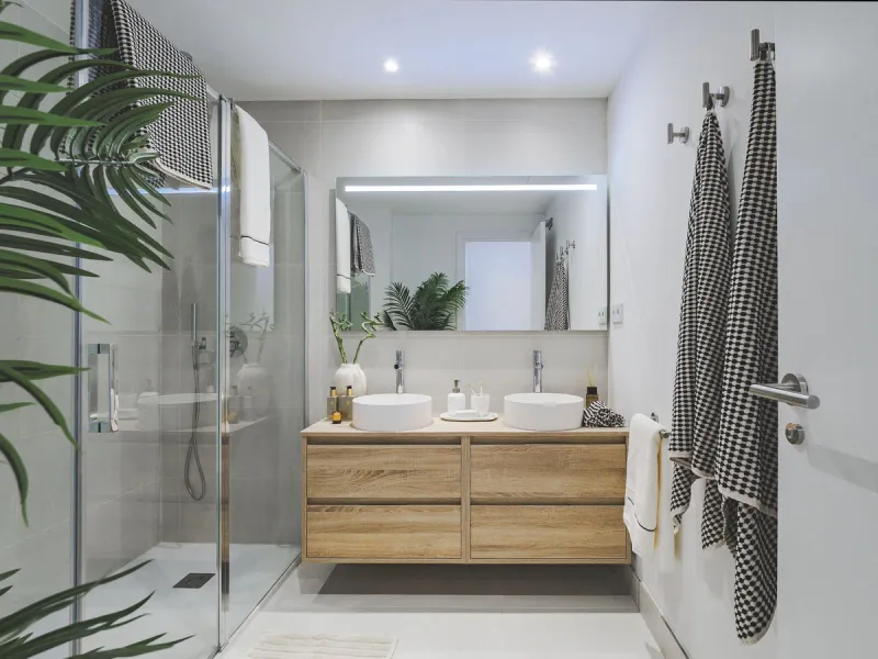 This spectacular brand new penthouse, located in one of the best areas of the exclusive El Higuerón.