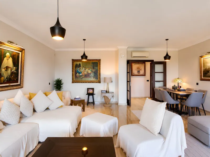 Apartment - Middle Floor Apartment в продаже в Fuengirola, Málaga. В доме 4 спален и 4 ванных комнат. Площадь дома 220 м²