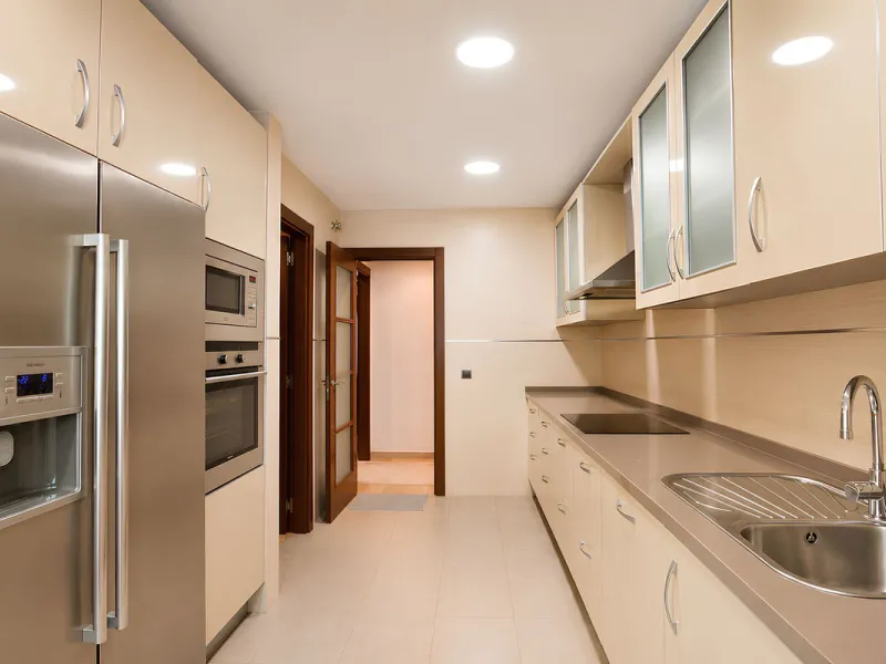 Apartment - Middle Floor Apartment в продаже в Fuengirola, Málaga. В доме 4 спален и 4 ванных комнат. Площадь дома 220 м²