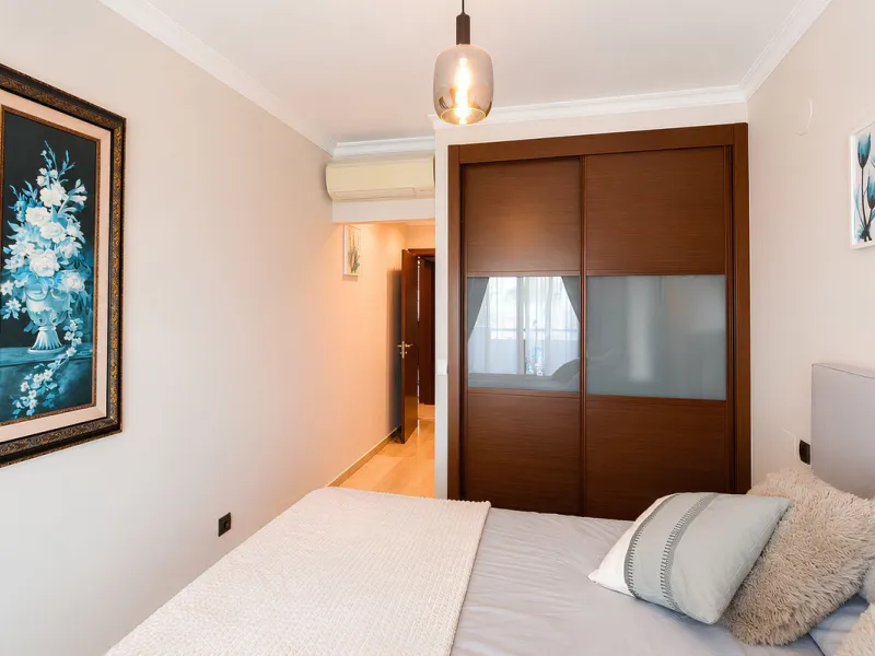 Apartment - Middle Floor Apartment в продаже в Fuengirola, Málaga. В доме 4 спален и 4 ванных комнат. Площадь дома 220 м²