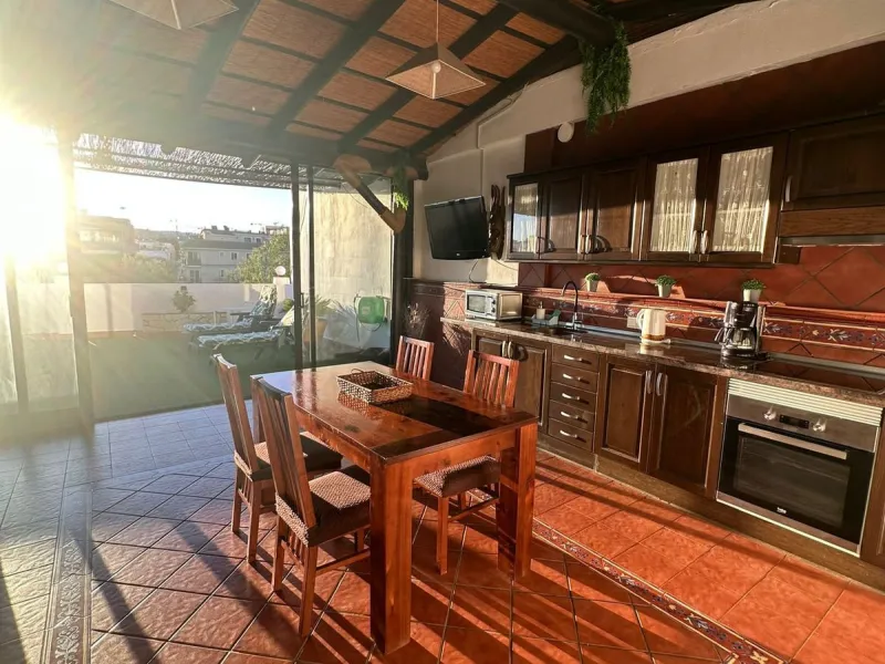 Penthouse 2-Bedroom Apartment with Mountain Views – Fuengirola