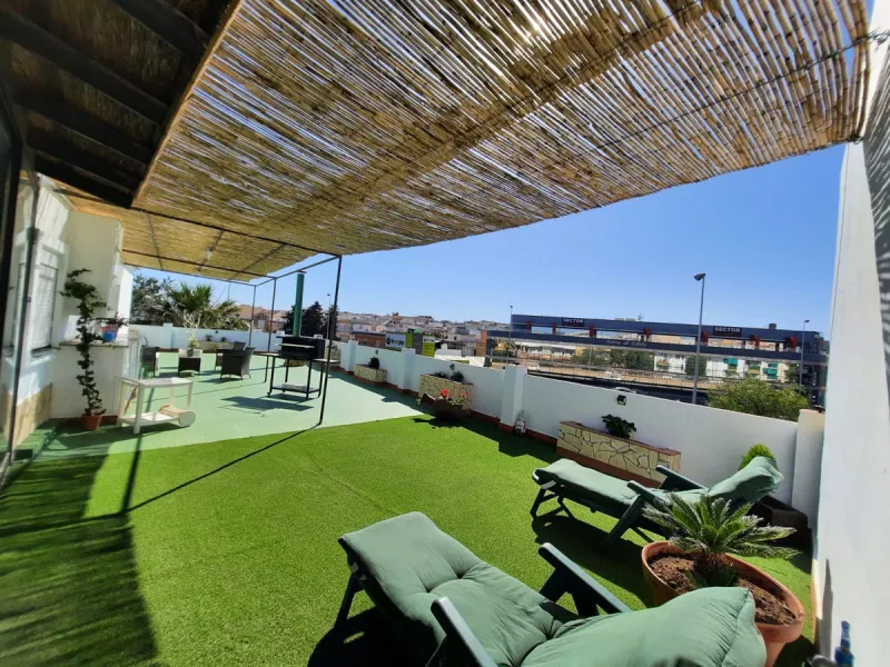 Penthouse 2-Bedroom Apartment with Mountain Views – Fuengirola