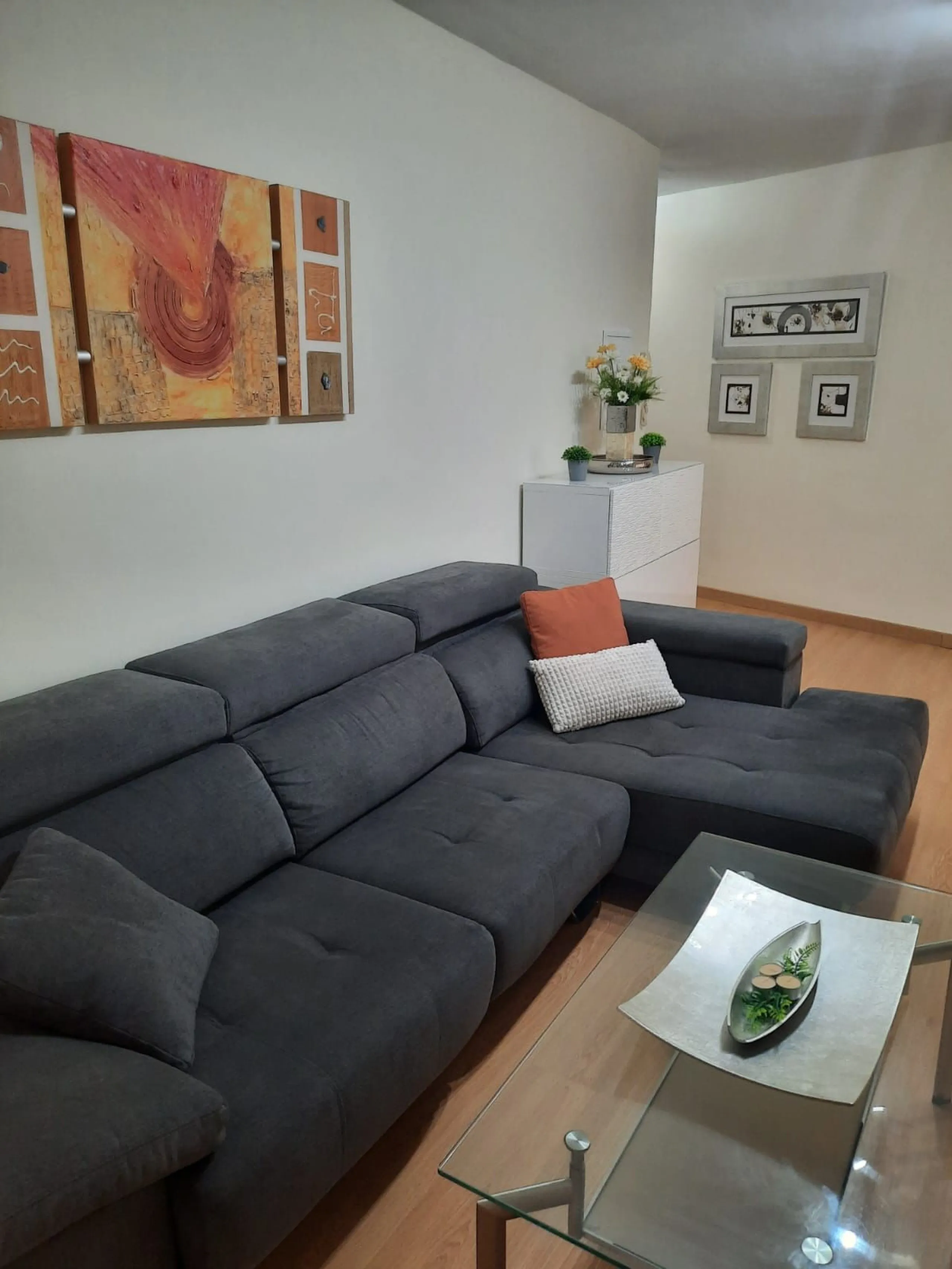Penthouse 2-Bedroom Apartment with Mountain Views – Fuengirola