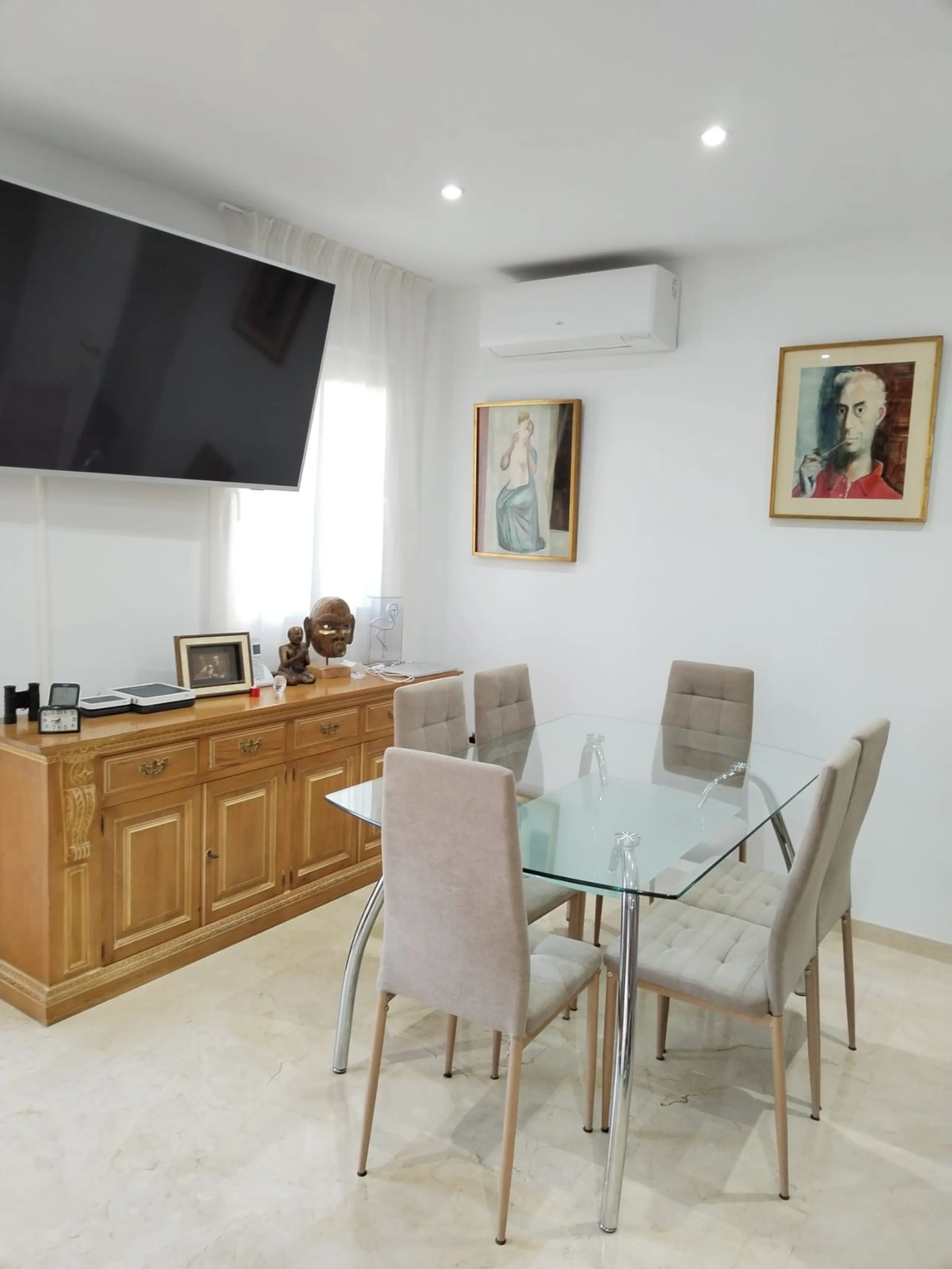 Elegant apartment in the heart of Marbella – just steps from the beach and the port!
