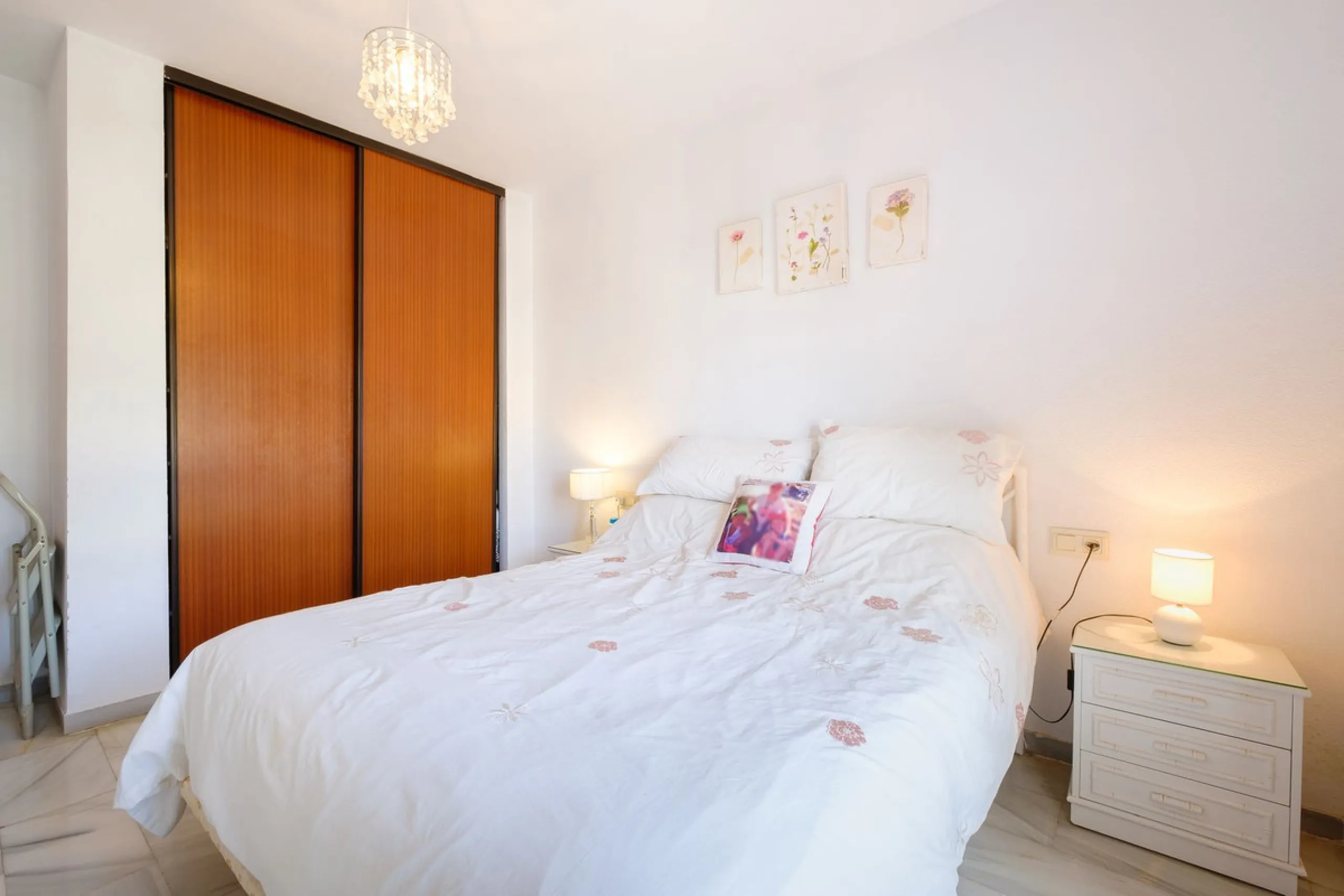 Stylish 2-Bedroom Apartment with Pool and Garden Views in Central Nerja – €550,000