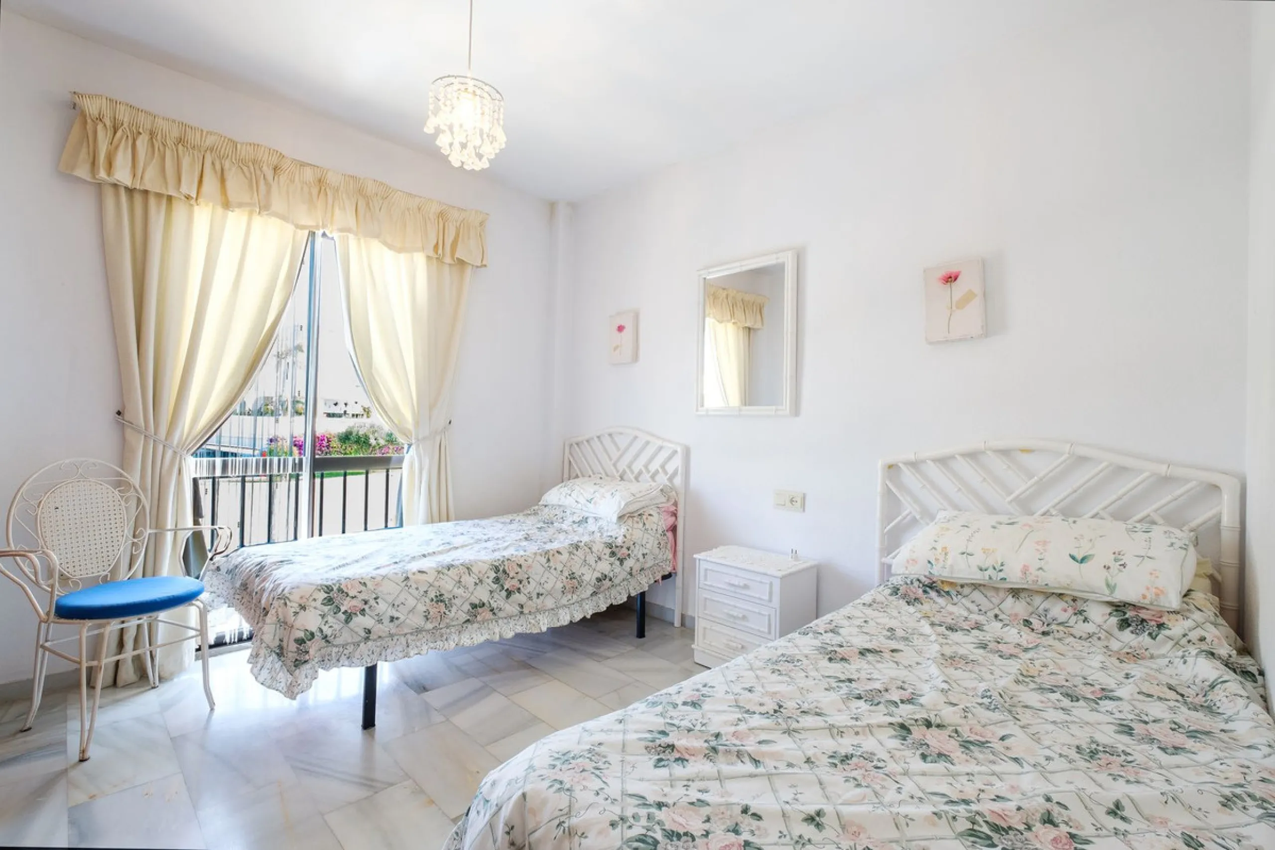 Stylish 2-Bedroom Apartment with Pool and Garden Views in Central Nerja – €550,000