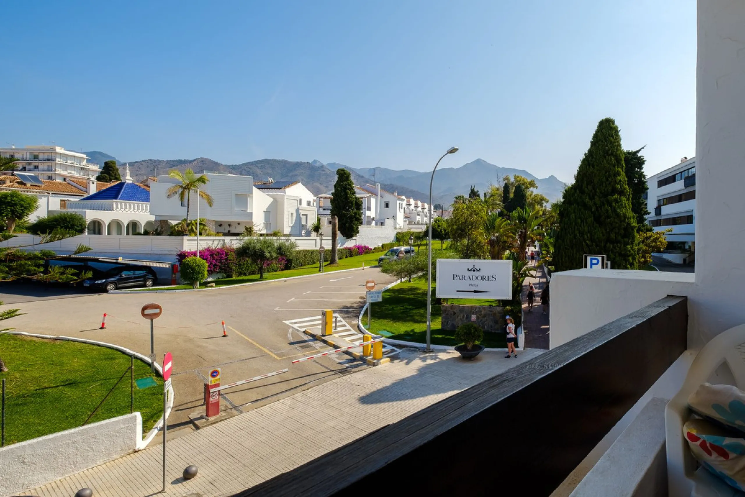Stylish 2-Bedroom Apartment with Pool and Garden Views in Central Nerja – €550,000