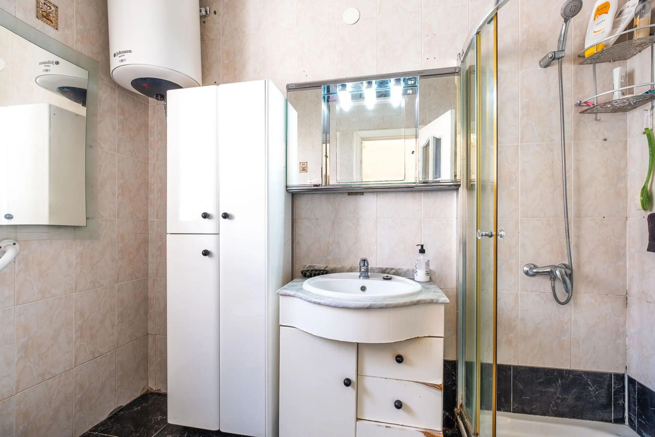 Charming Sunlit Semi-Detached Home Just Steps from the Beach in Torrox Costa