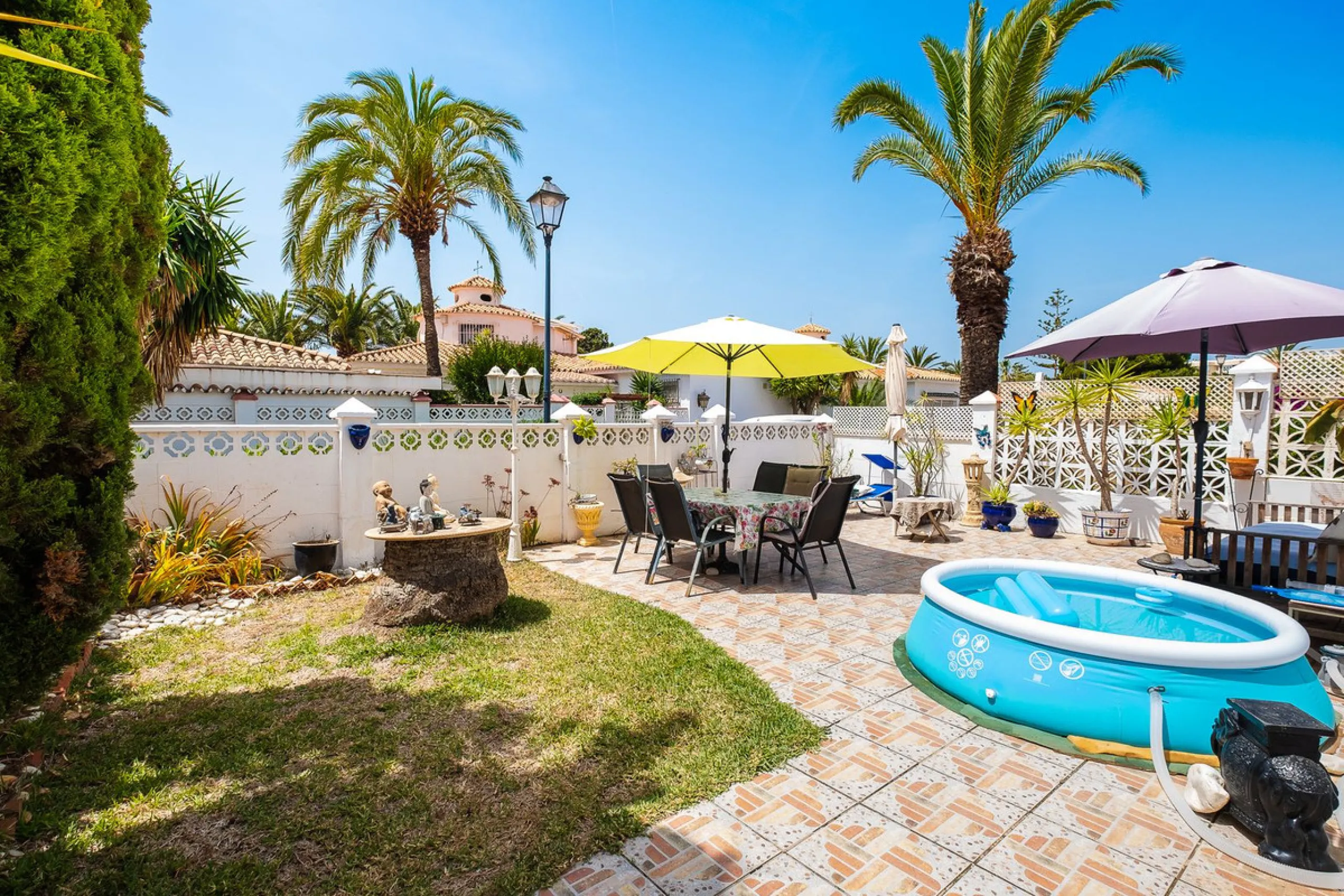 Charming Sunlit Semi-Detached Home Just Steps from the Beach in Torrox Costa