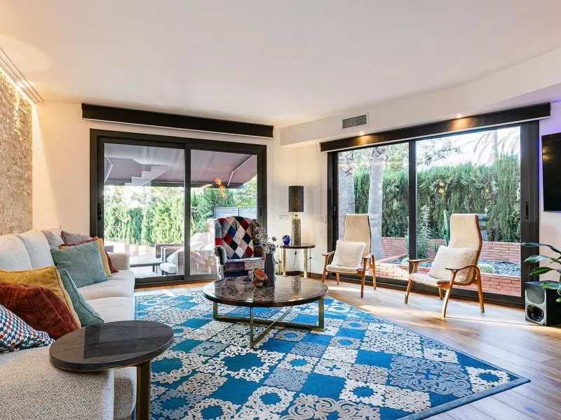 Exclusive villa with panoramic views in Sitges