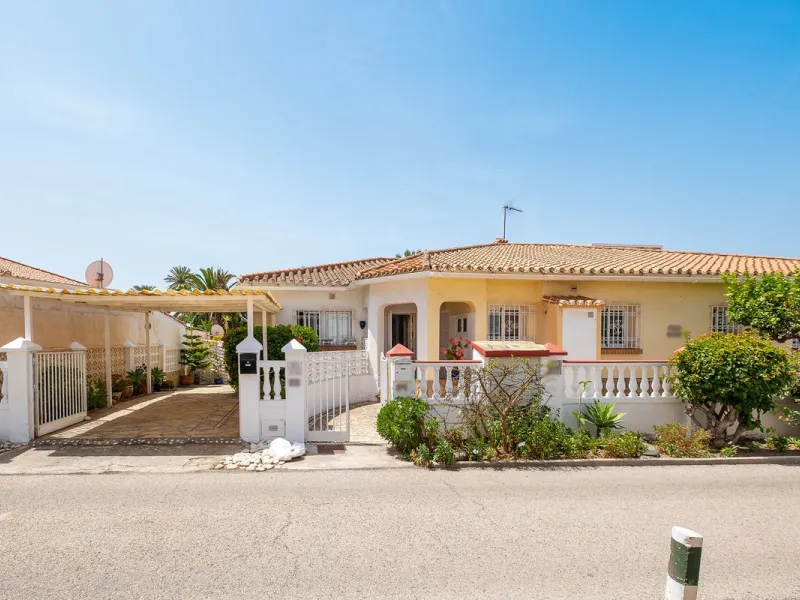 Charming Sunlit Semi-Detached Home Just Steps from the Beach in Torrox Costa