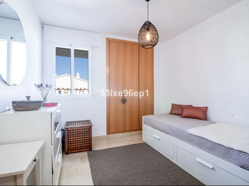 Mittlere Etage Wohnung, Selwo, Costa del Sol