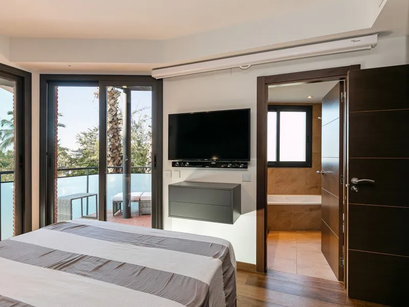 Exclusive villa with panoramic views in Sitges