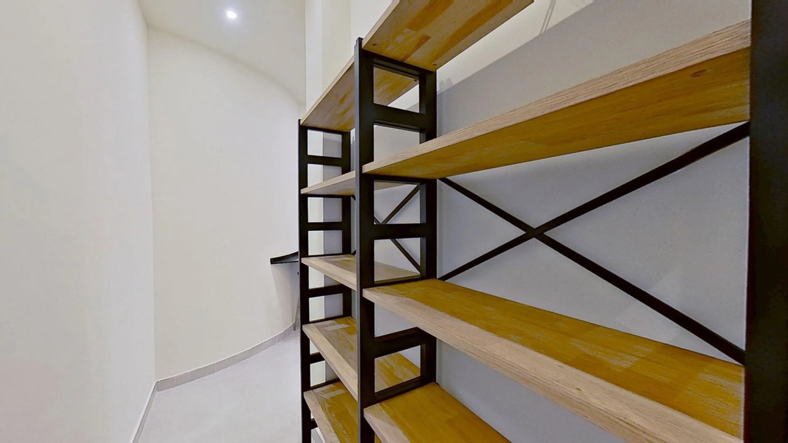Apartment - Ground Floor Apartment в продаже в Málaga, Málaga. В доме 2 спален и 2 ванных комнат. Площадь дома 62 м²